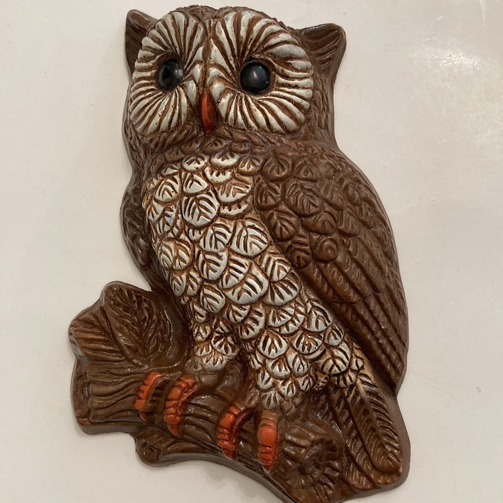 Vintage plastic owls wall hanging - Picture 2 of 8